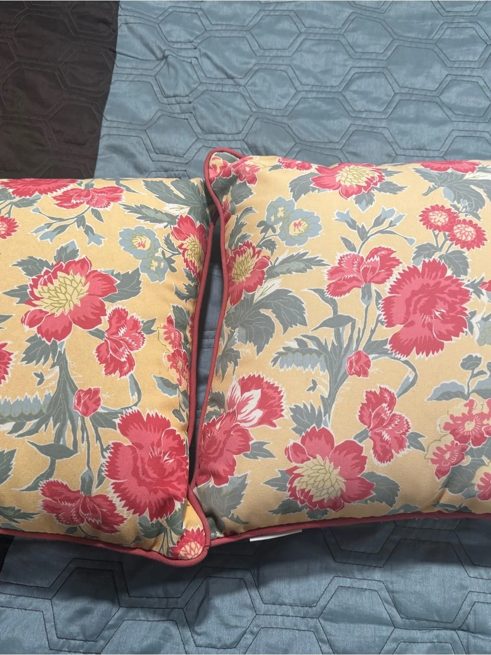Pottery Barn set pottery